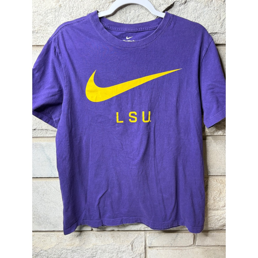 Nike LSU Tigers Mens Purple Graphic T-Shirt Medium Yellow Swoosh NCAA Collegiate